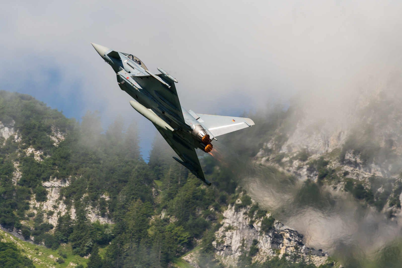 Air-Show Zigermeet 2019 Mollis (CH) / Solo-Display Eurofighter