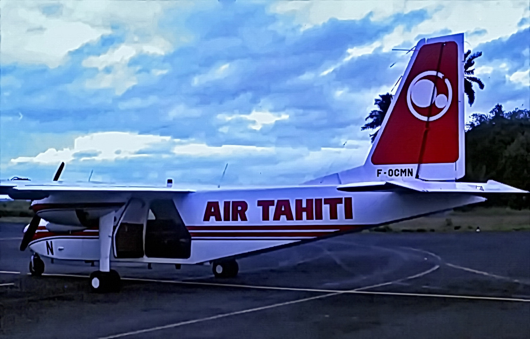 Air Tahiti - Island Hopper