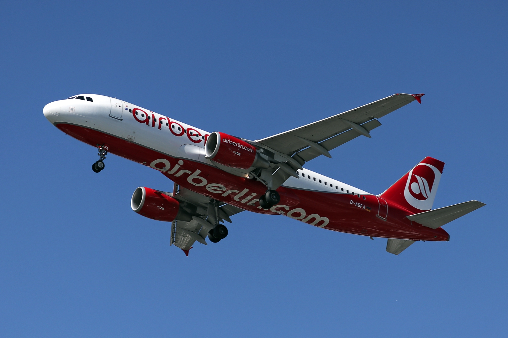 AirBerlin im Anflug auf Tegel TXL