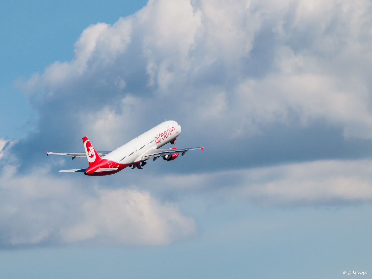 airberlin in den Wolken