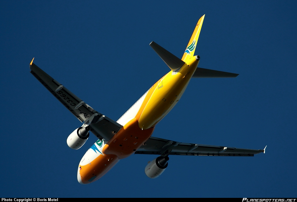 Airbus A-320-214 CEB FIRST FLIGHT in 2011