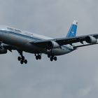 Airbus A-340