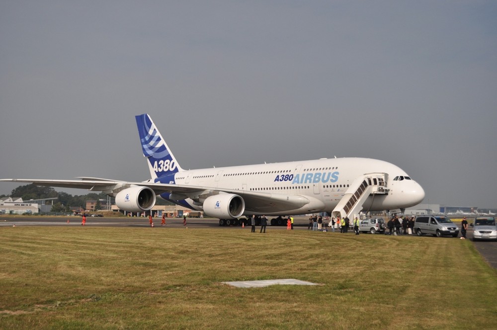 Airbus A-380