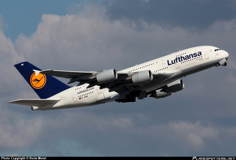 Airbus A-380-841 D-AIMB