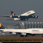 Airbus A-380-841 vs Boeing 747-430