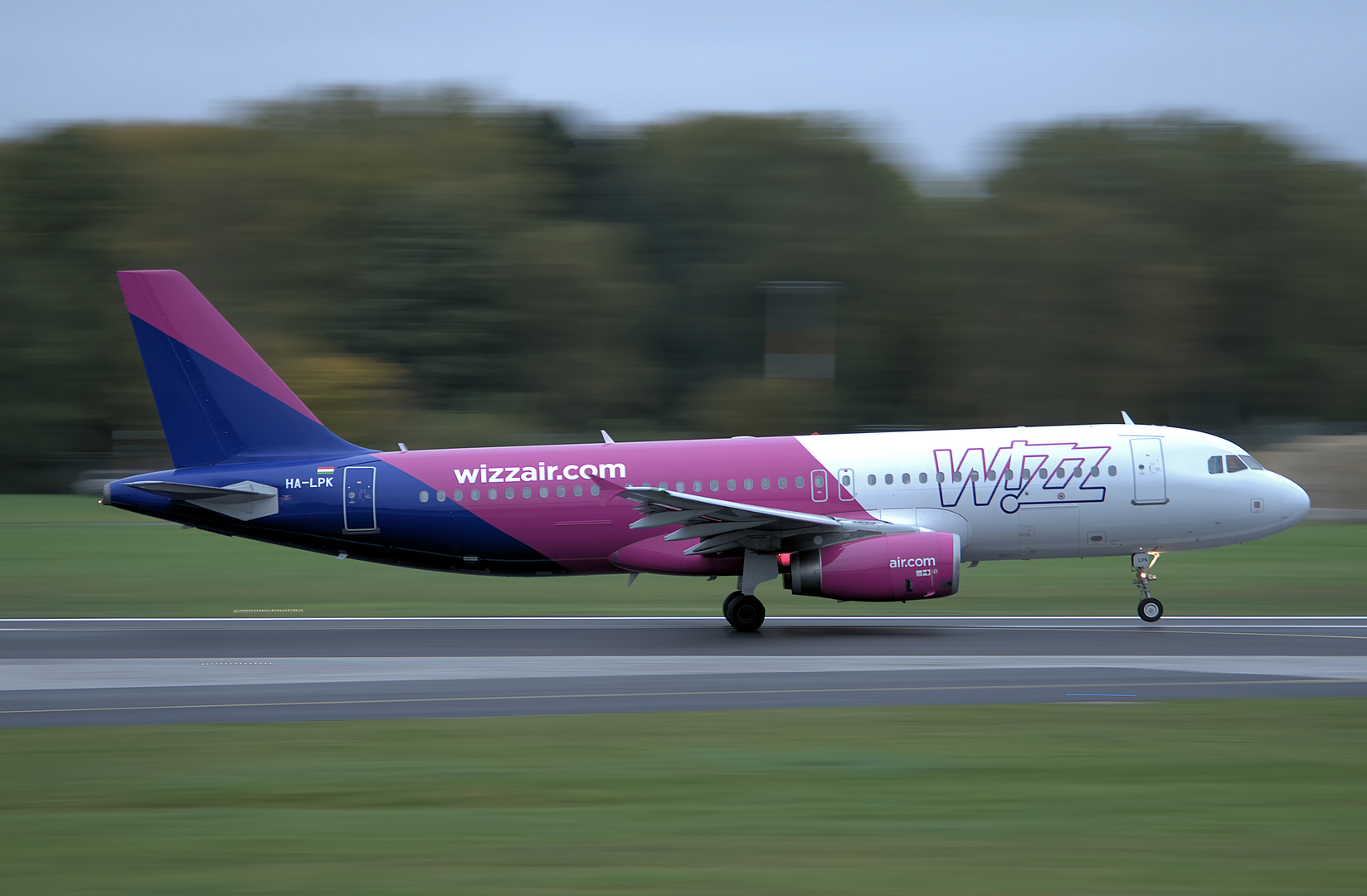 Airbus A320-232 - Wizz Air 