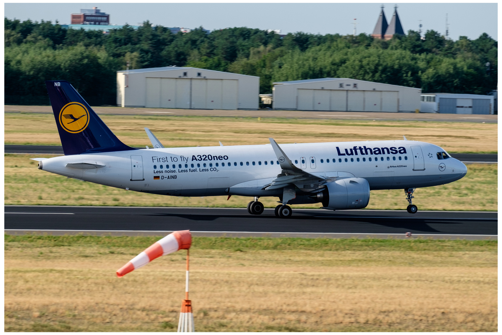 Airbus A320-271 neo Start in Tegel