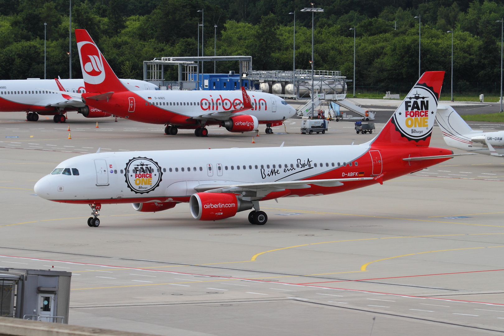 Airbus A320 Air Berlin "Fan Force One"