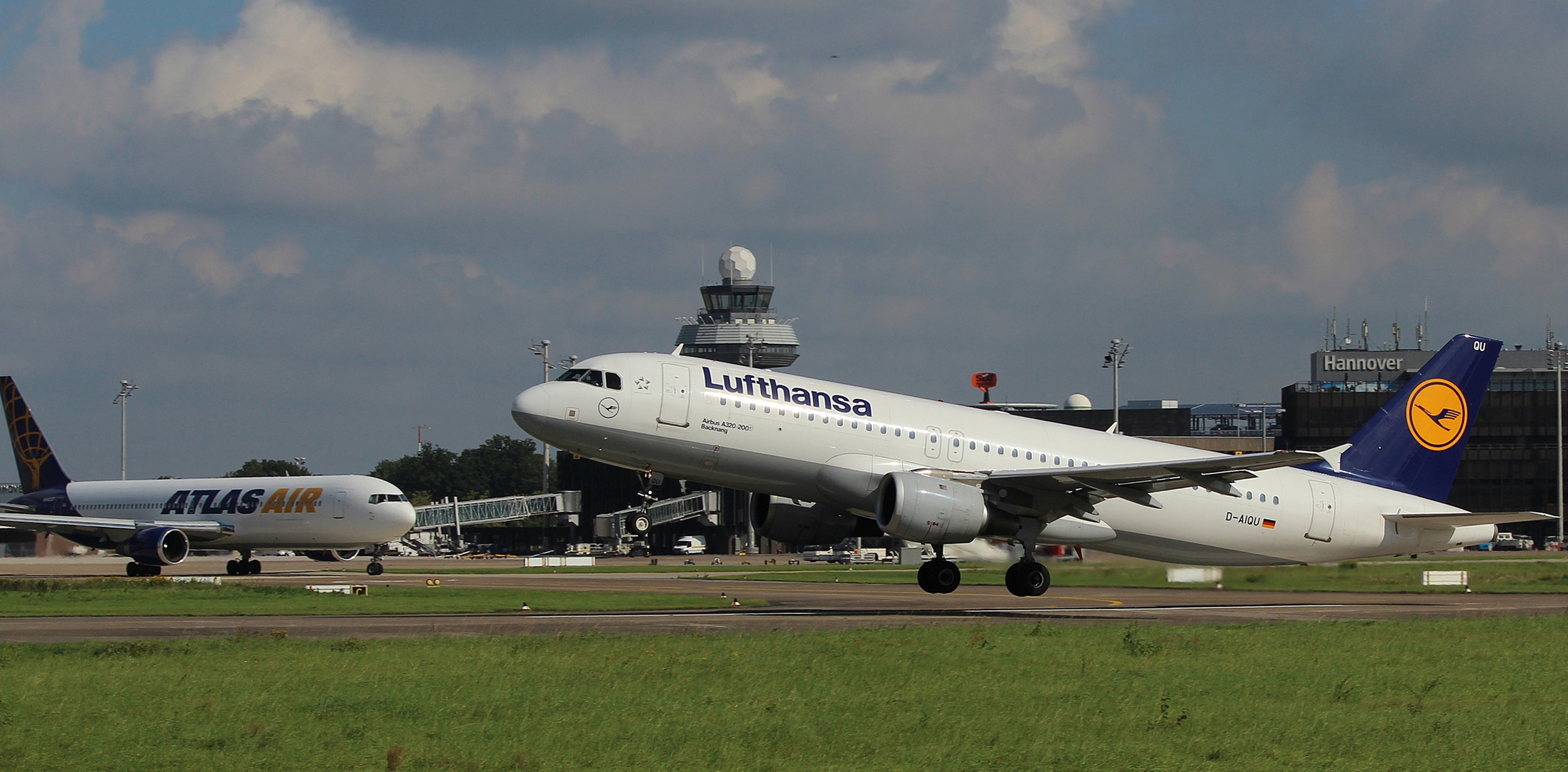 Airbus A320 hebt ab