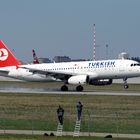 Airbus A320 Turkish Airlines Touchdown