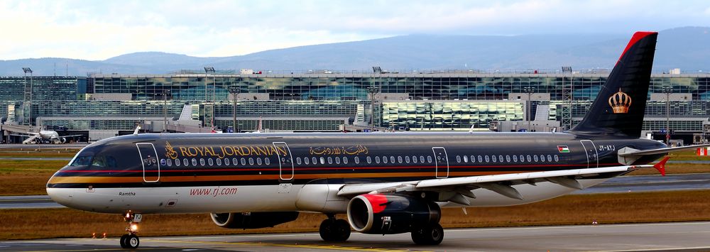 Airbus A321-231 der Royal Jordanian