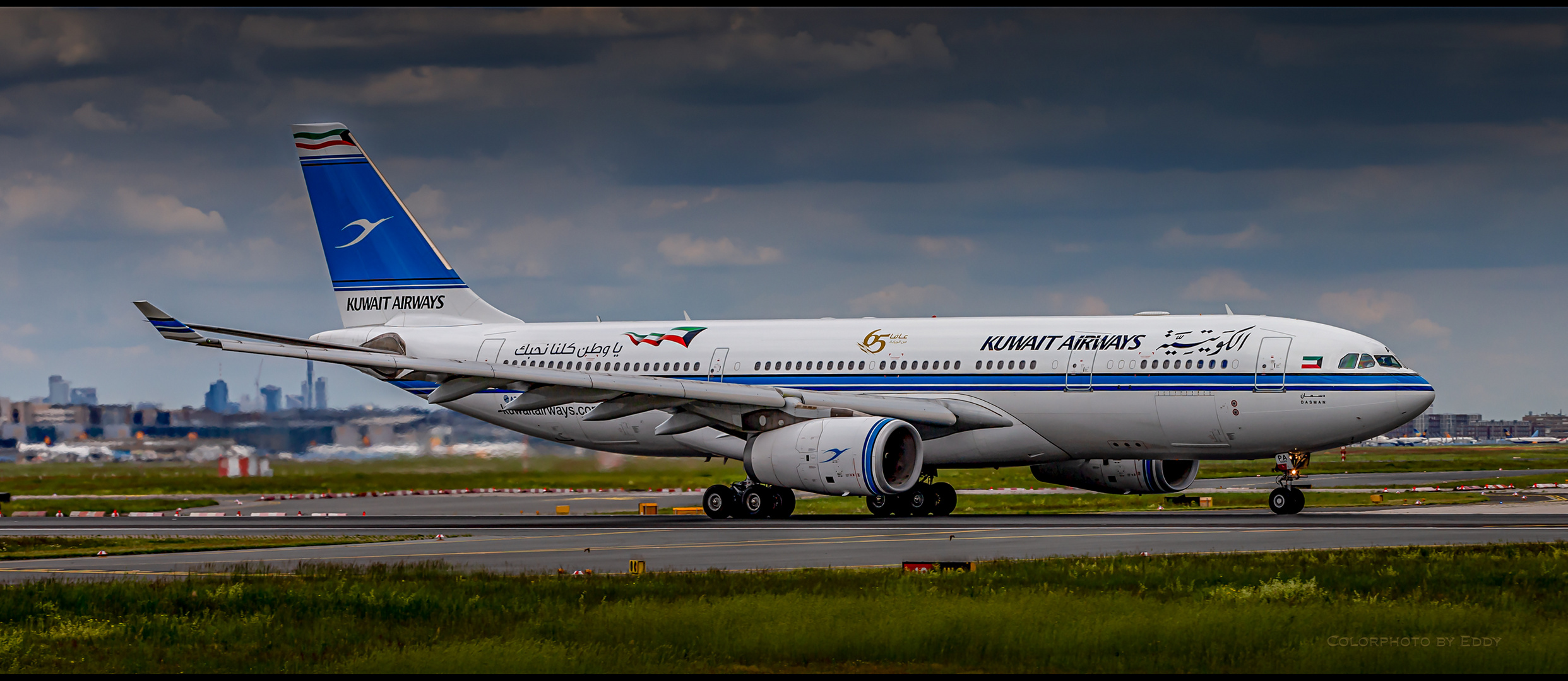Airbus A330-200 der Kuwait Airways in Retrolackierung