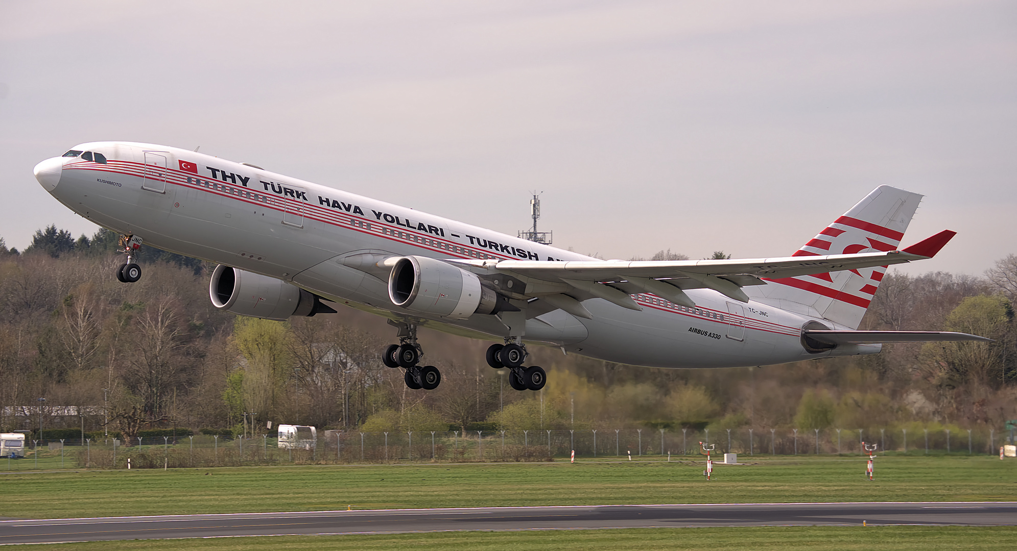 Airbus A330-203 Turkish Airlines (Retro Livery) 