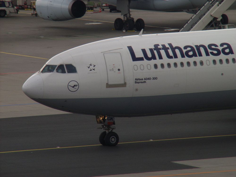 Airbus A340-300 Bayreuth