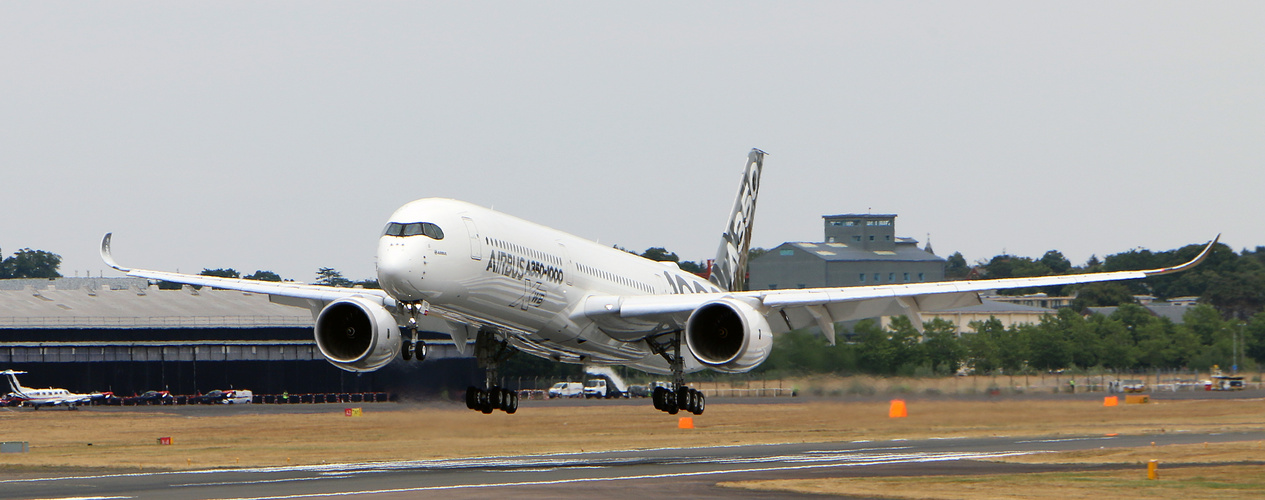 Airbus A350-1000 XWB / F-WLXV
