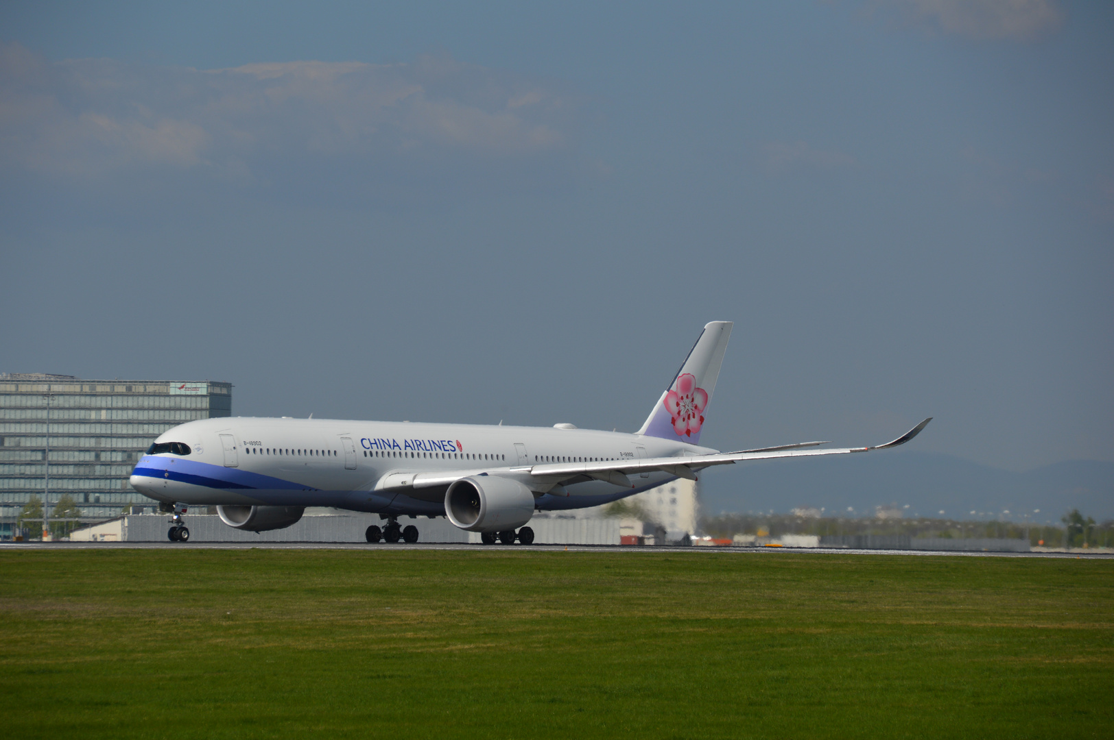 Airbus A350-900