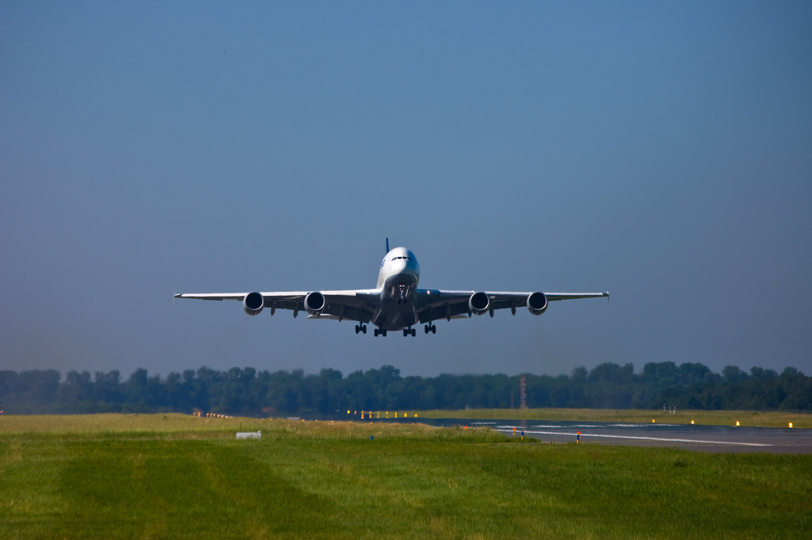 Airbus A380