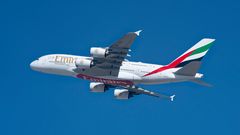 Airbus A380-800, A6-EEV