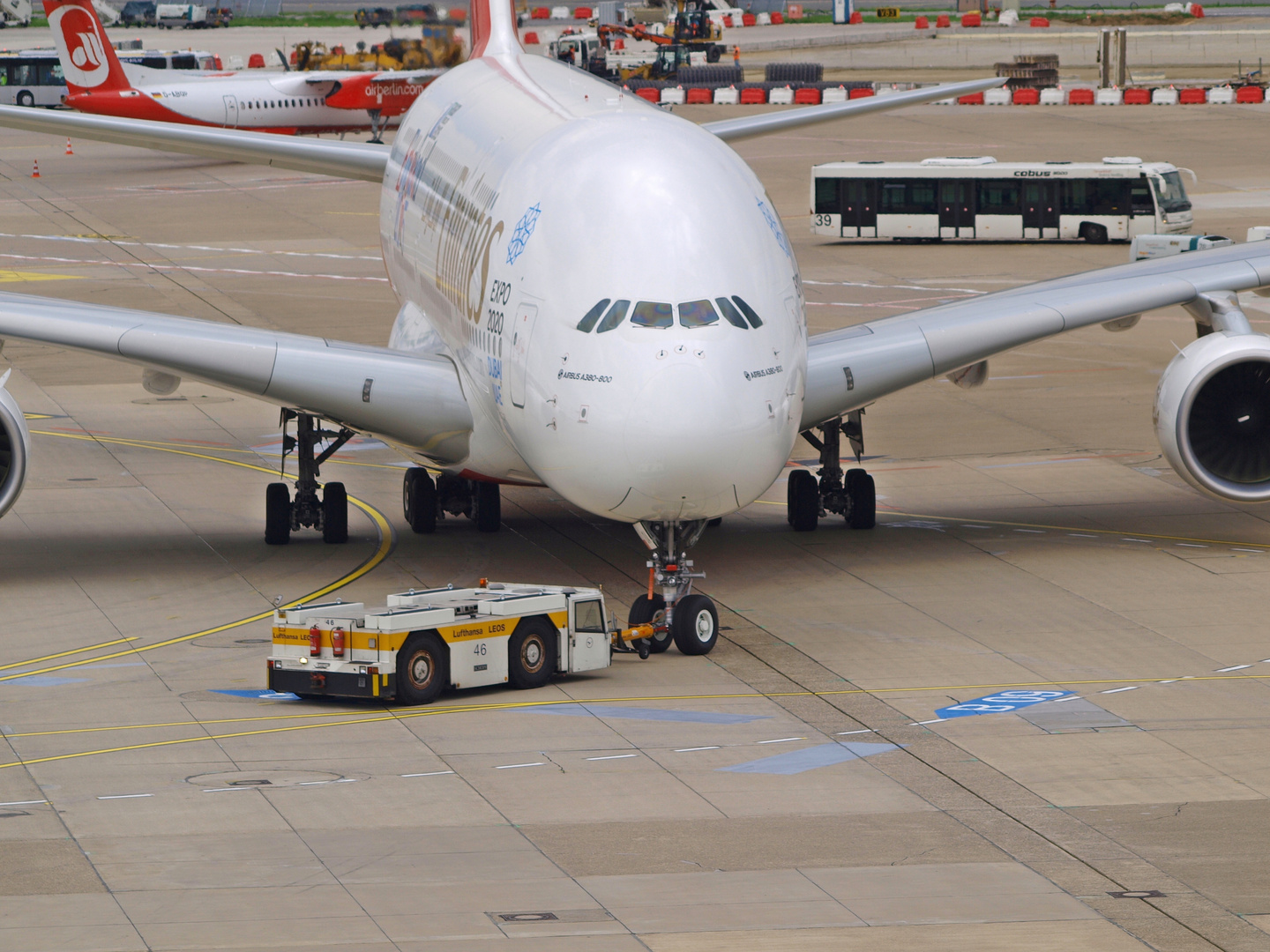 Airbus A380-861