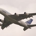 Airbus A380 im Überflug