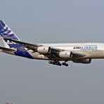 Airbus A380 in CGN