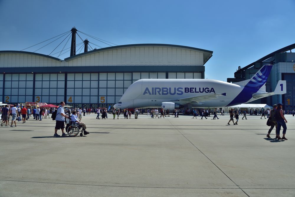 Airbus Beluga auf den airport days Hamburg .