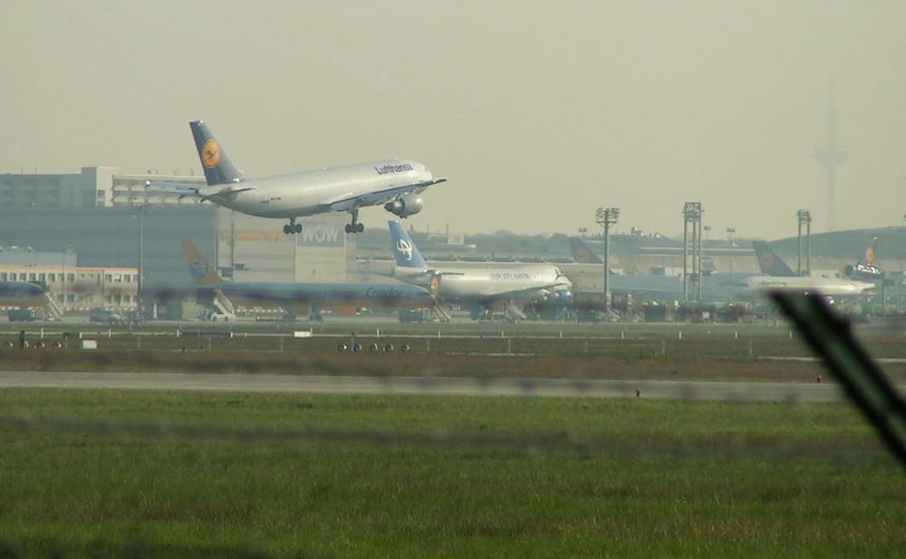 Airbus der Lufthansa ...