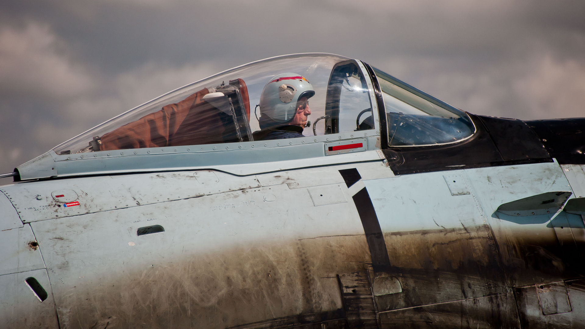 AirClassics Gelnhausen 2011 - Douglas A1J "Skyraider"