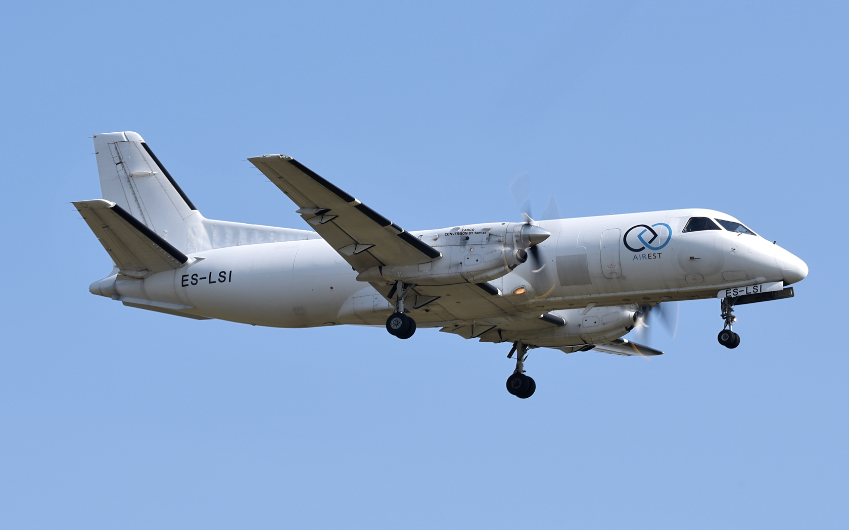 Airest Cargo Saab 340 ES-LSI 