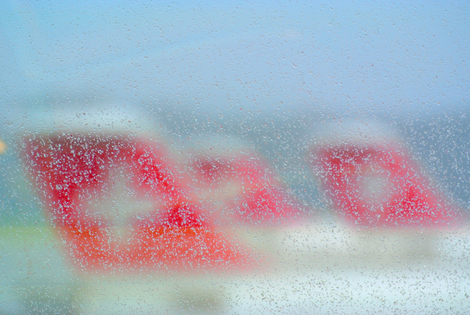 Airplanes in the rain