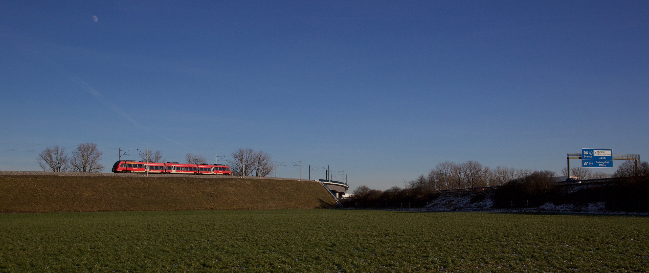 Airport-Anschluß (1 von 3)