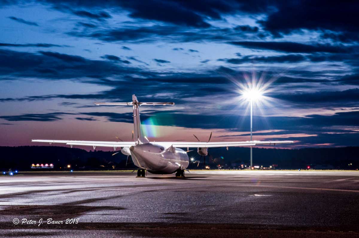 Airport by Night_01