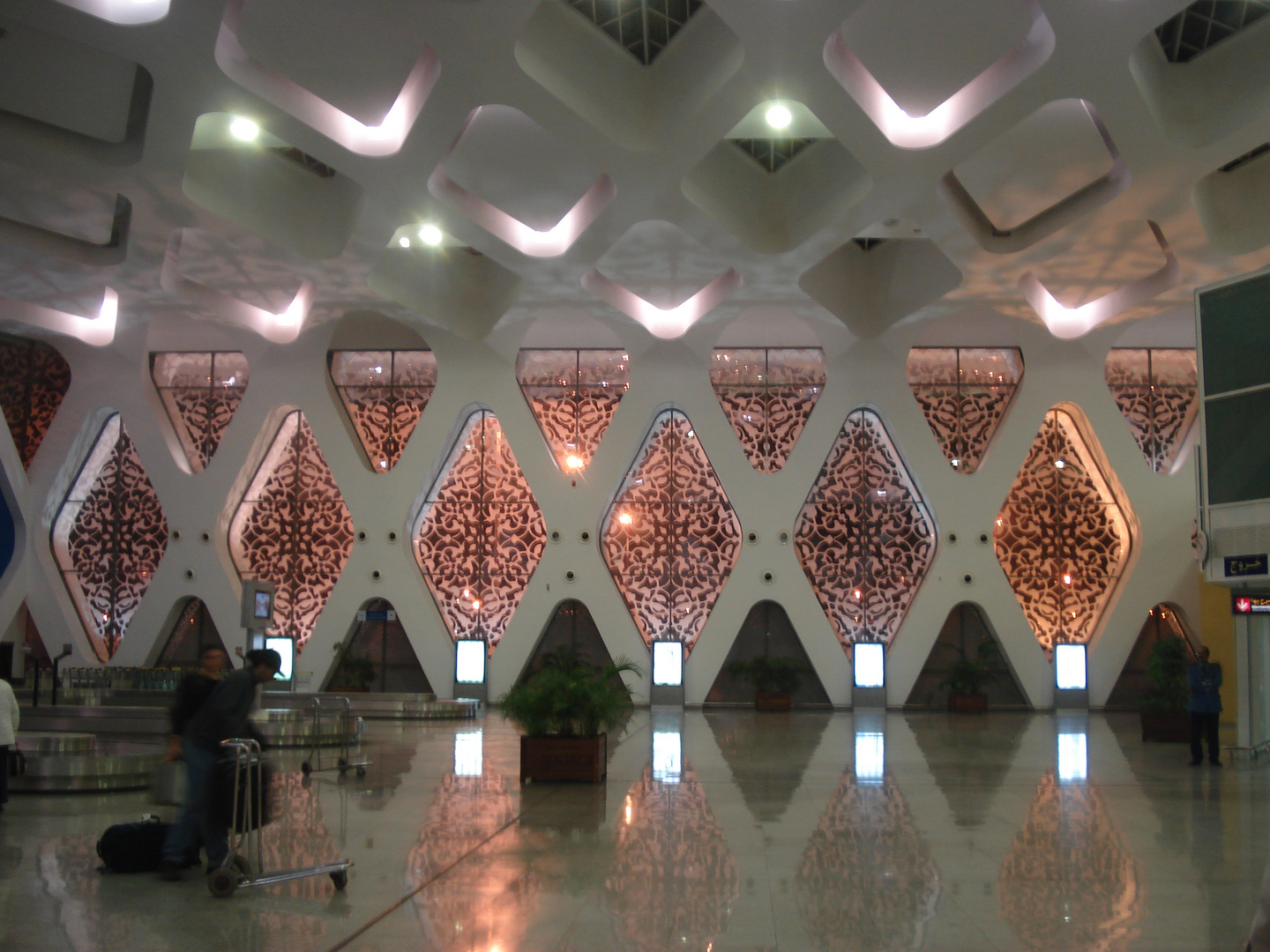 Airport Marrakech 4. Dez. 2009