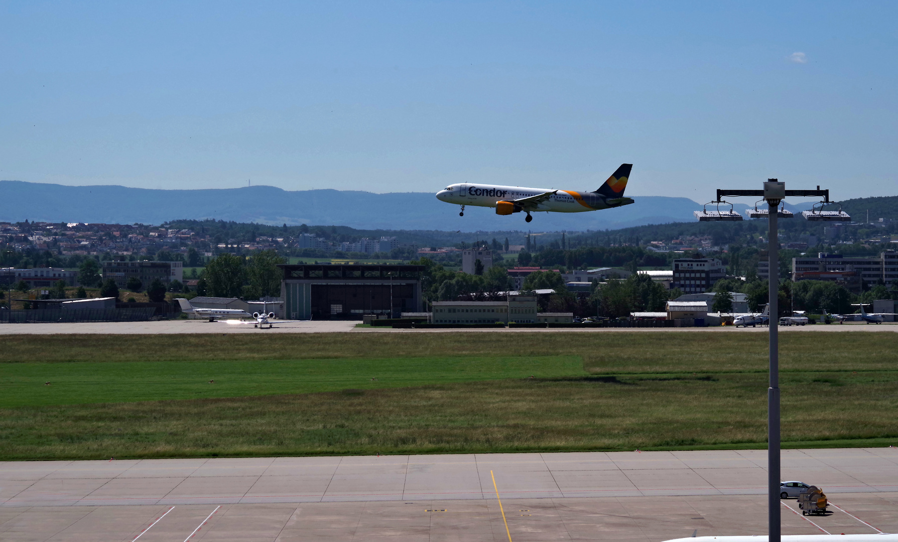 ...Airport Stuttgart