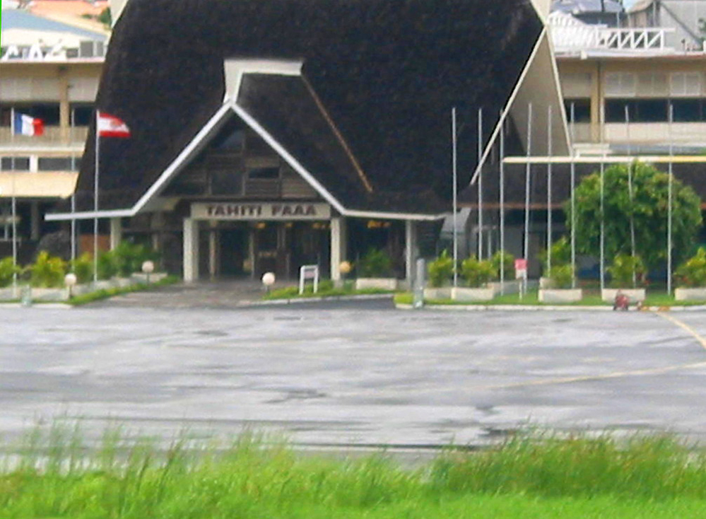 Airport TAHITI FAAA (2005)