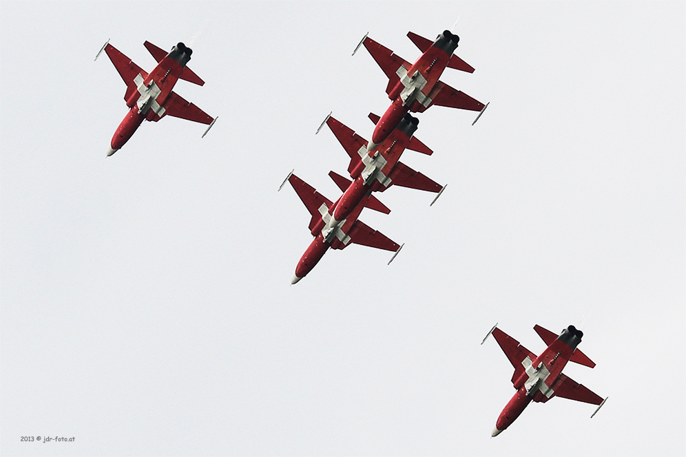 AirPower 2013 Zeltweg 10 - Patrouille Suisse