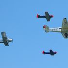 Airshow in Oppenheim - JU 52 mit 2 mal T-6 und einer Antonov 2