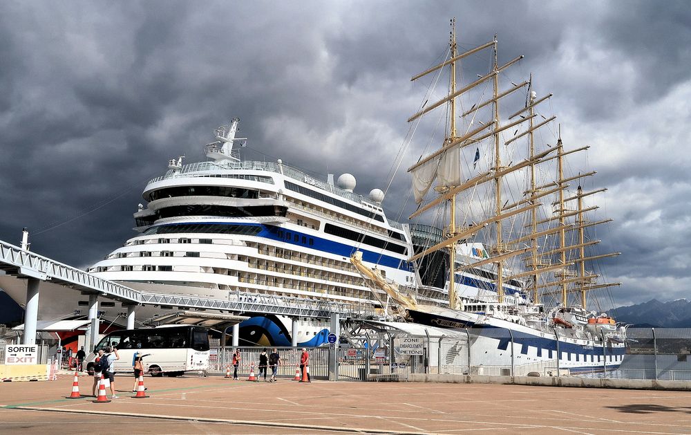 Ajaccio_Hafen_3