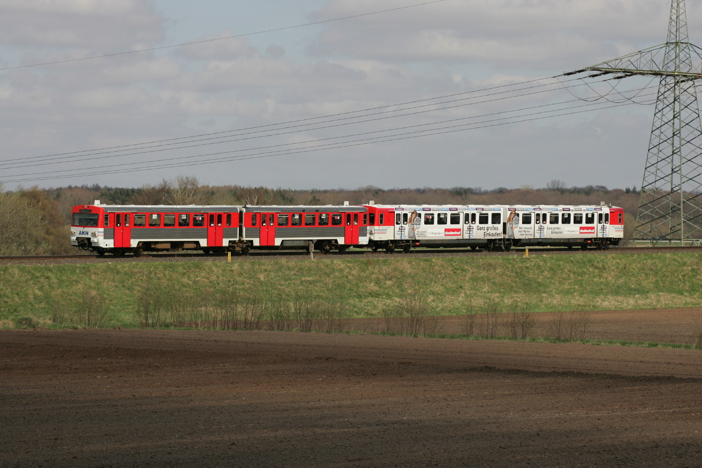 AKN im Doppelpack fährt nach Neumünster