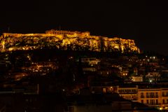 Akropolis bei Nacht