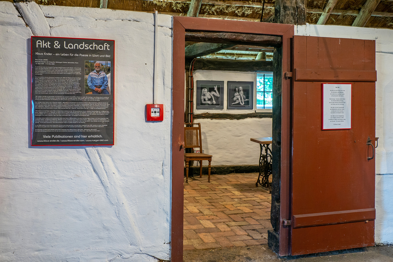 Akt-Fotografien von Klaus Ender im Freilichtmuseum Klockenhagen