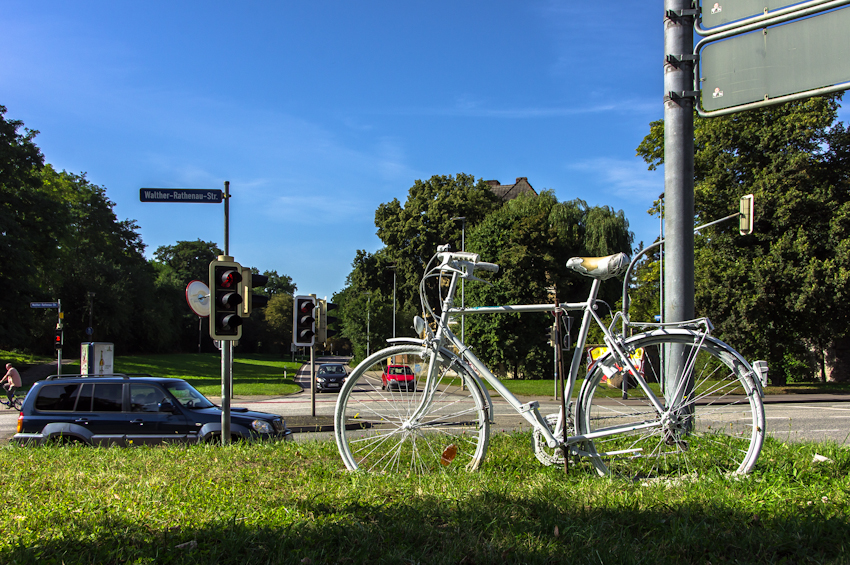 Aktion „Weißes Fahrrad“ (II)