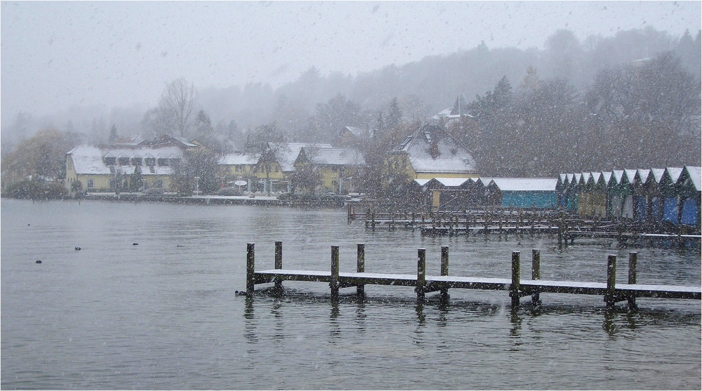 *aktueller Wetterbericht: Schnee fällt !!