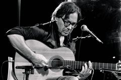 Al Di Meola in concert