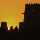 Al Jahili Fort im Sonnenuntergang