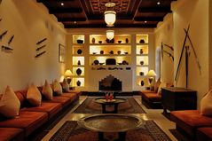 Al Maha Desert Resort & Spa - Majlis