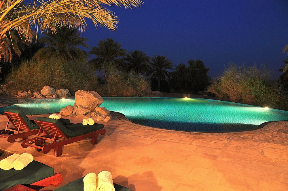 Al Maha Dubai - main pool - night view