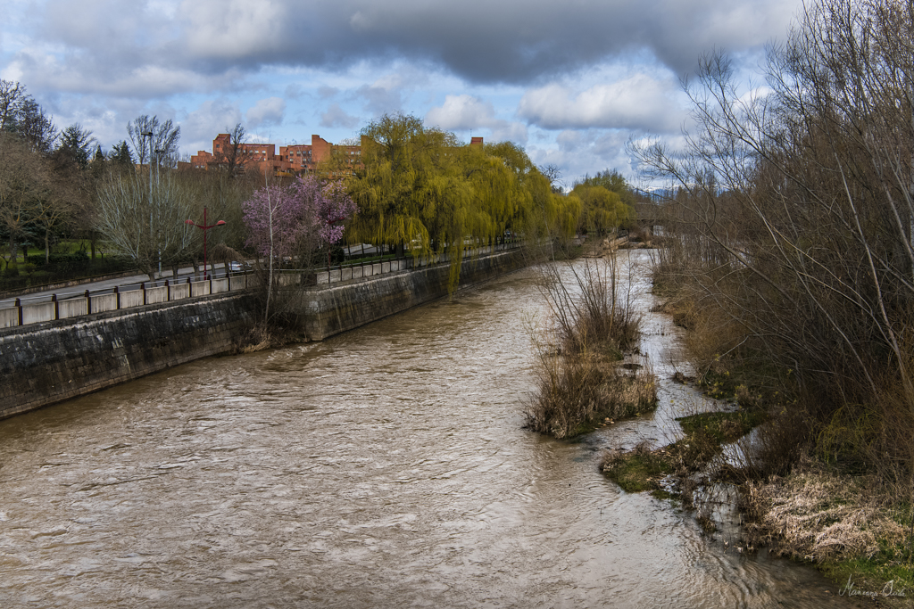 Al Otro Lado Del Río...