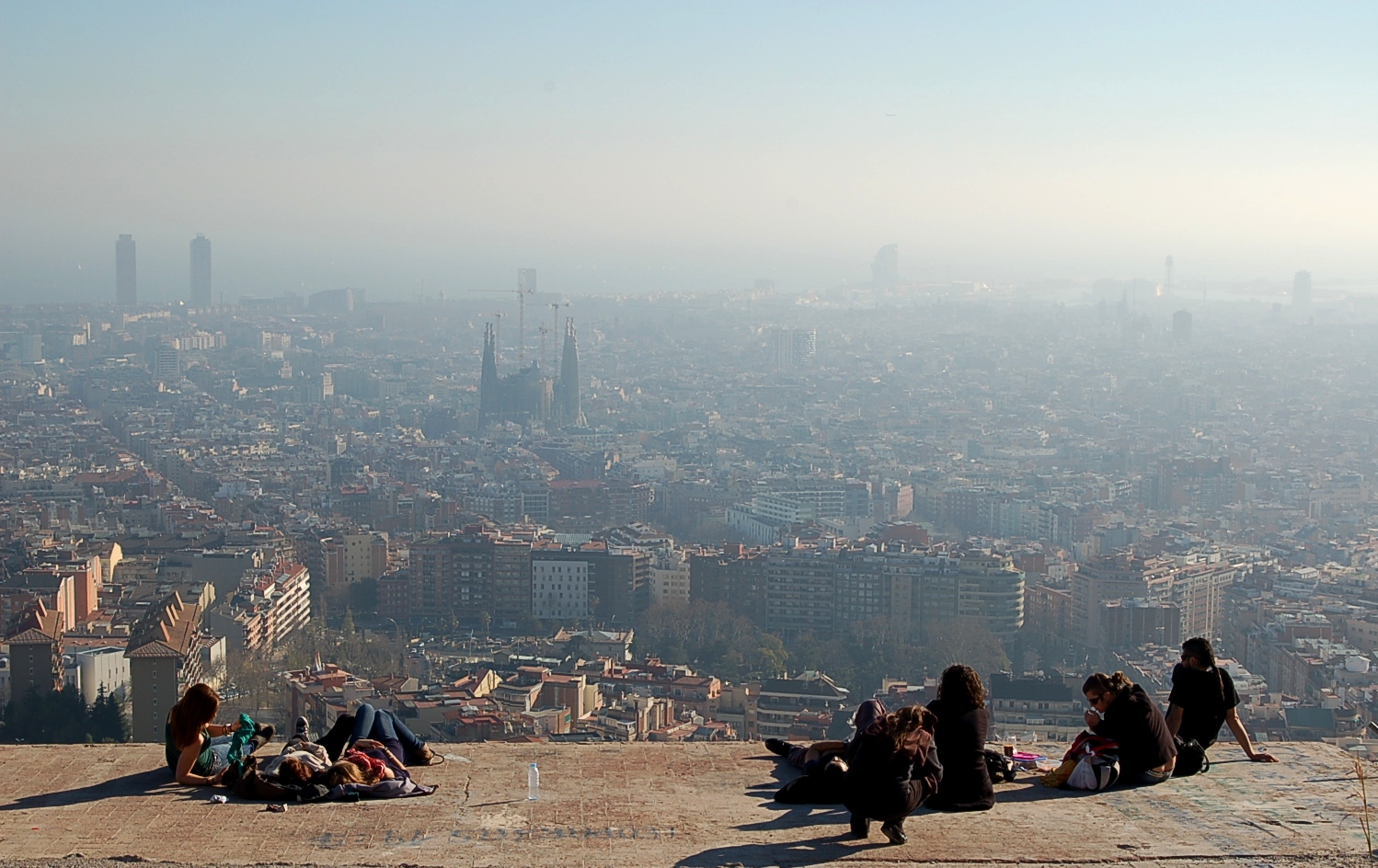 Al peu de Barcelona