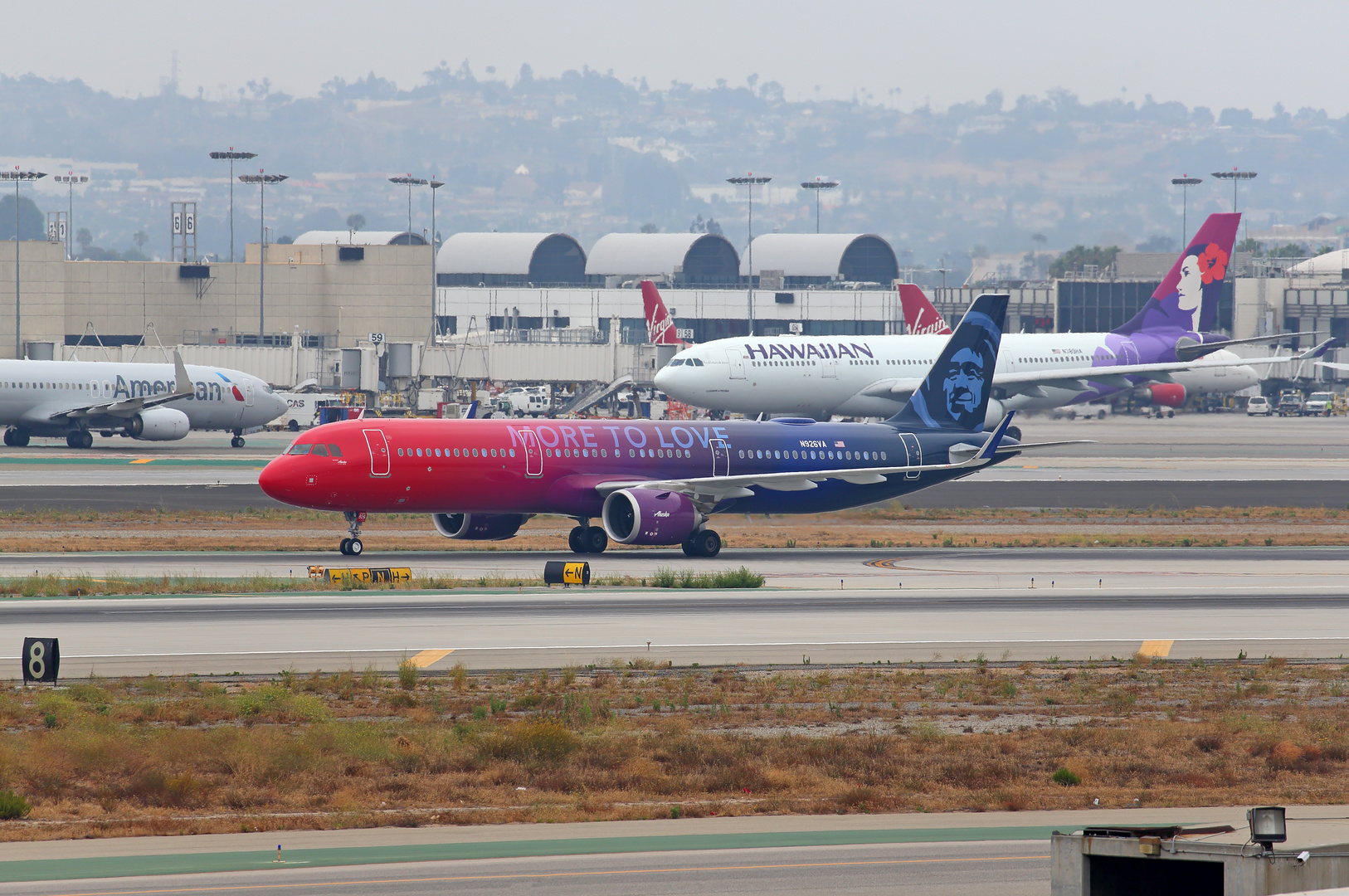 Alaska Airlines Airbus 320 "More ToLove"